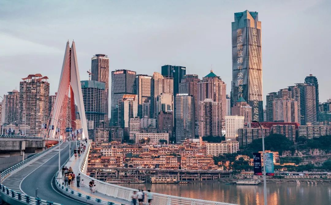 重庆行吟，漫步山城诗意之旅